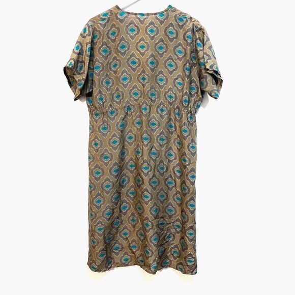 Matta NYC 100% Silk Dress Medium NWOT - Picture 2 of 6